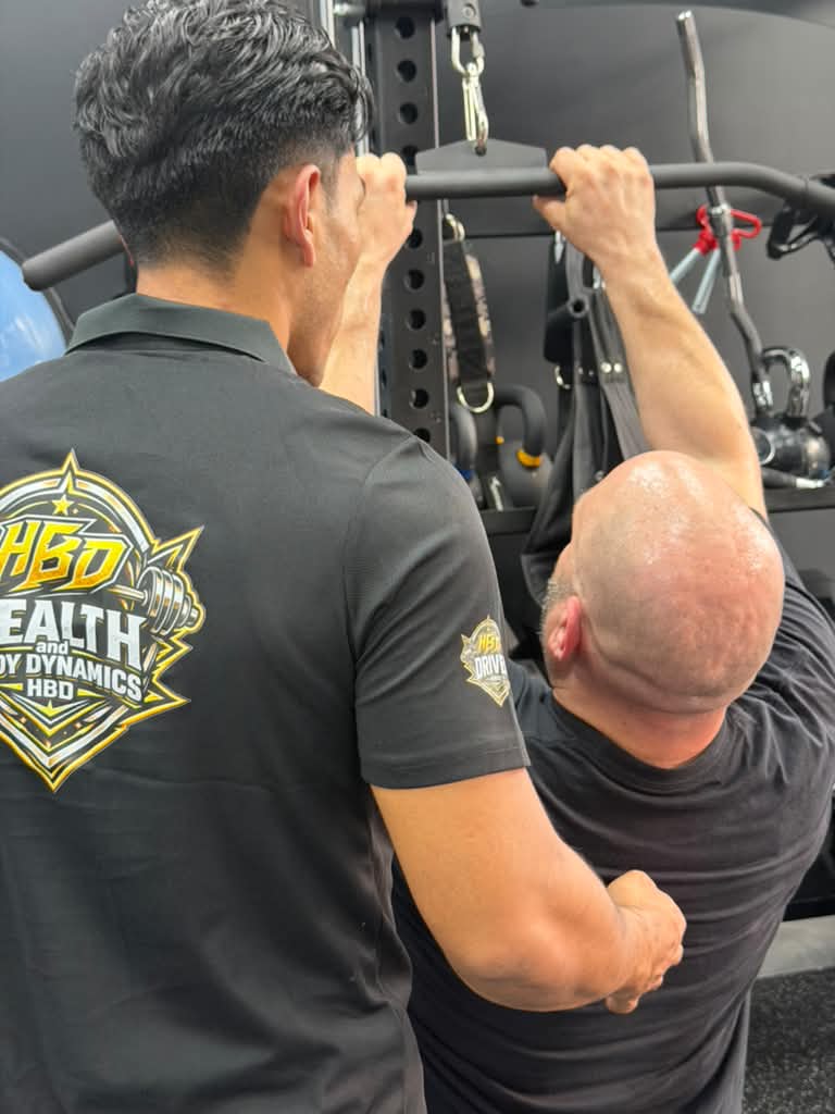 Captain Rohan guiding a client through a pulldown